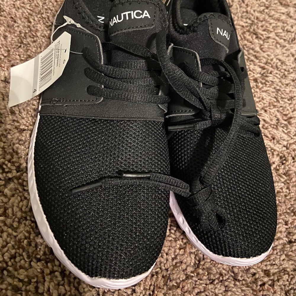 Nautica